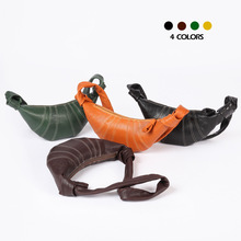 特价牛角包可颂包单肩斜跨胸包饺子包小众质感真皮腋下法棍包女包