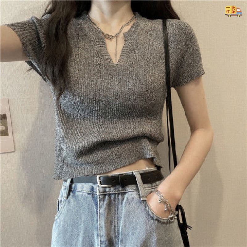 Korean Edition 2022 new pattern Retro Popular fashion Self cultivation jacket summer Western style V-neck grey Short sleeved