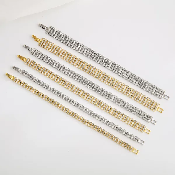 Cross-border source European and American fashion rhinestone bracelet simple all-match full diamond bracelet wedding dress performance bracelet