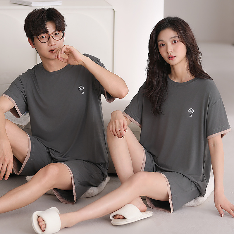 Pajamas de pareja de algodón modales de verano de mangas cortas delgadas 2025 nuevo cuello redondo casual ropa de casa de verano para hombres y mujeres