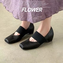 2025新款真皮法式猪鼻子芭蕾风内增高玛丽珍鞋巨好看配裙子单鞋女