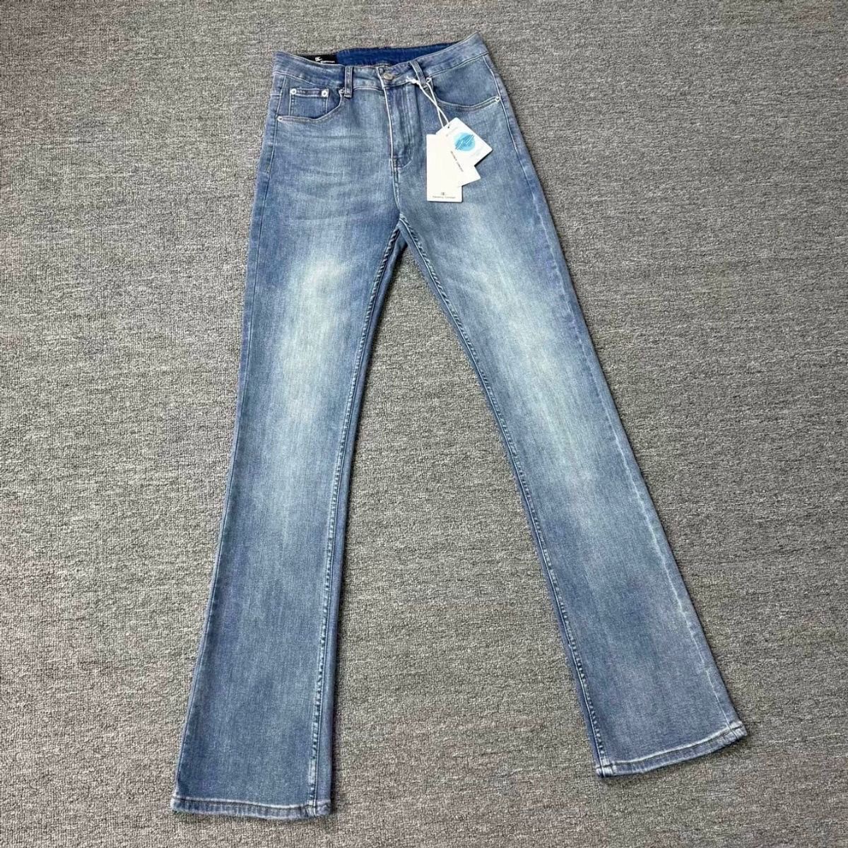 Women's American High Street 517 Cleanfit Jeans – Heavyweight Ice Blue Washed Stretch Flared Denim With Whiskering_mkmklike.com