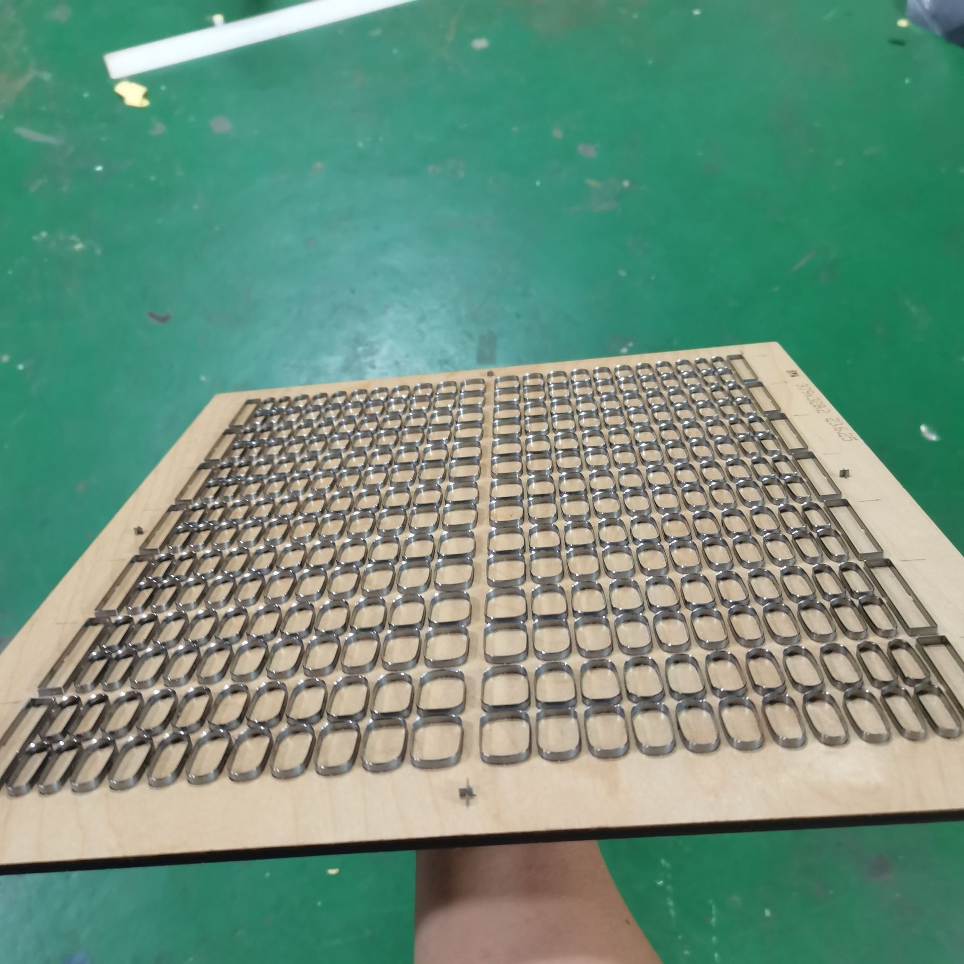 指甲贴刀模 不干胶刀模 亚克力透明刀膜 激光刀模模切加工