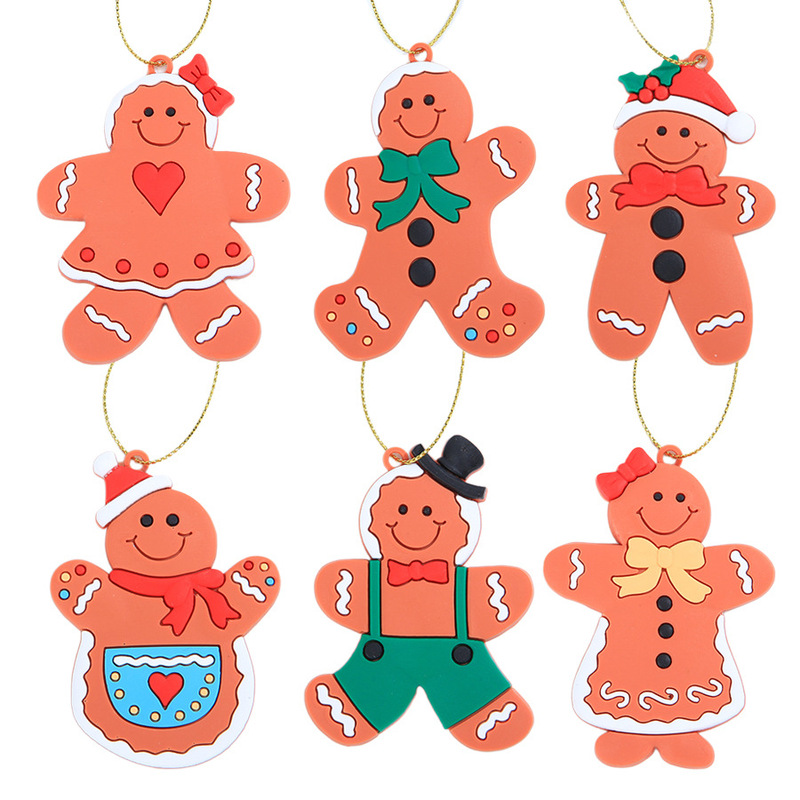 クリスマスツリーはクリスマスパーティーの装飾品を飾っている姜パイ人PVCはサンタクロース雪だるまを飾っている|undefined