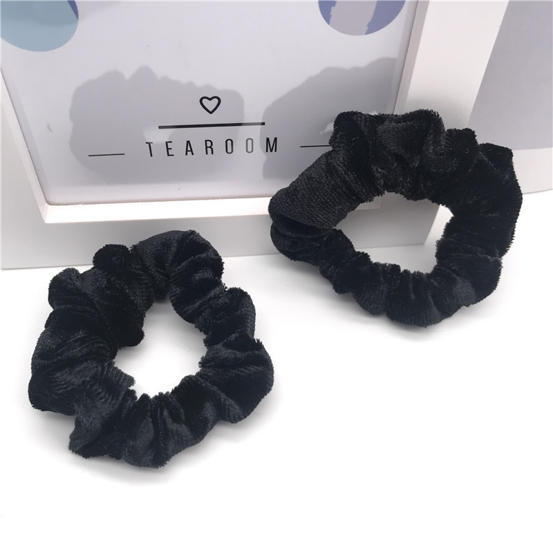 골드 벨벳 블랙