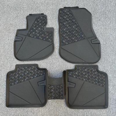 X7, German-made, Universal Foot Pad - ix1-with-bridge-connection