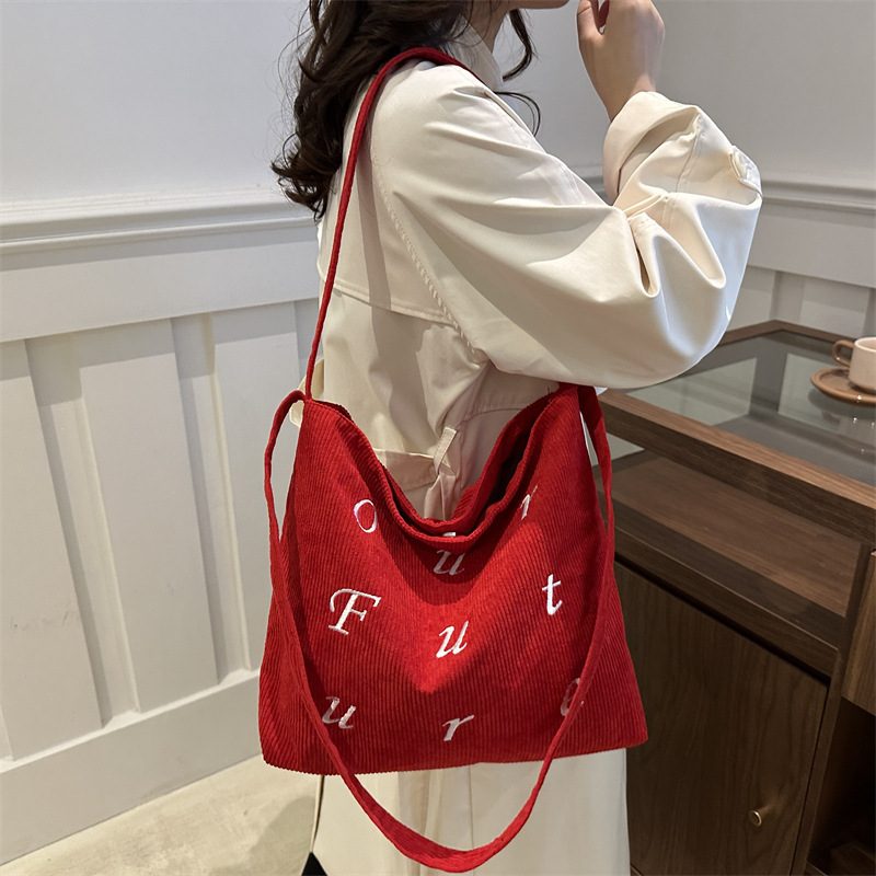 Carta de tela de terciopelo bolsas grandes para mujeres 2024 nueva moda bolsas coreanas bolsas para estudiantes de clase bolsas de compras de gran capacidad