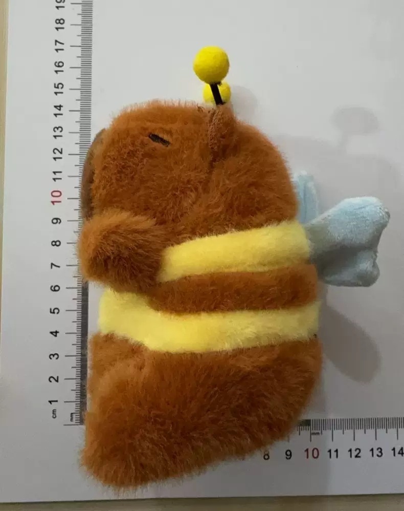 仏陀系の萌えはかわいいカピバラの君をかわいがります。