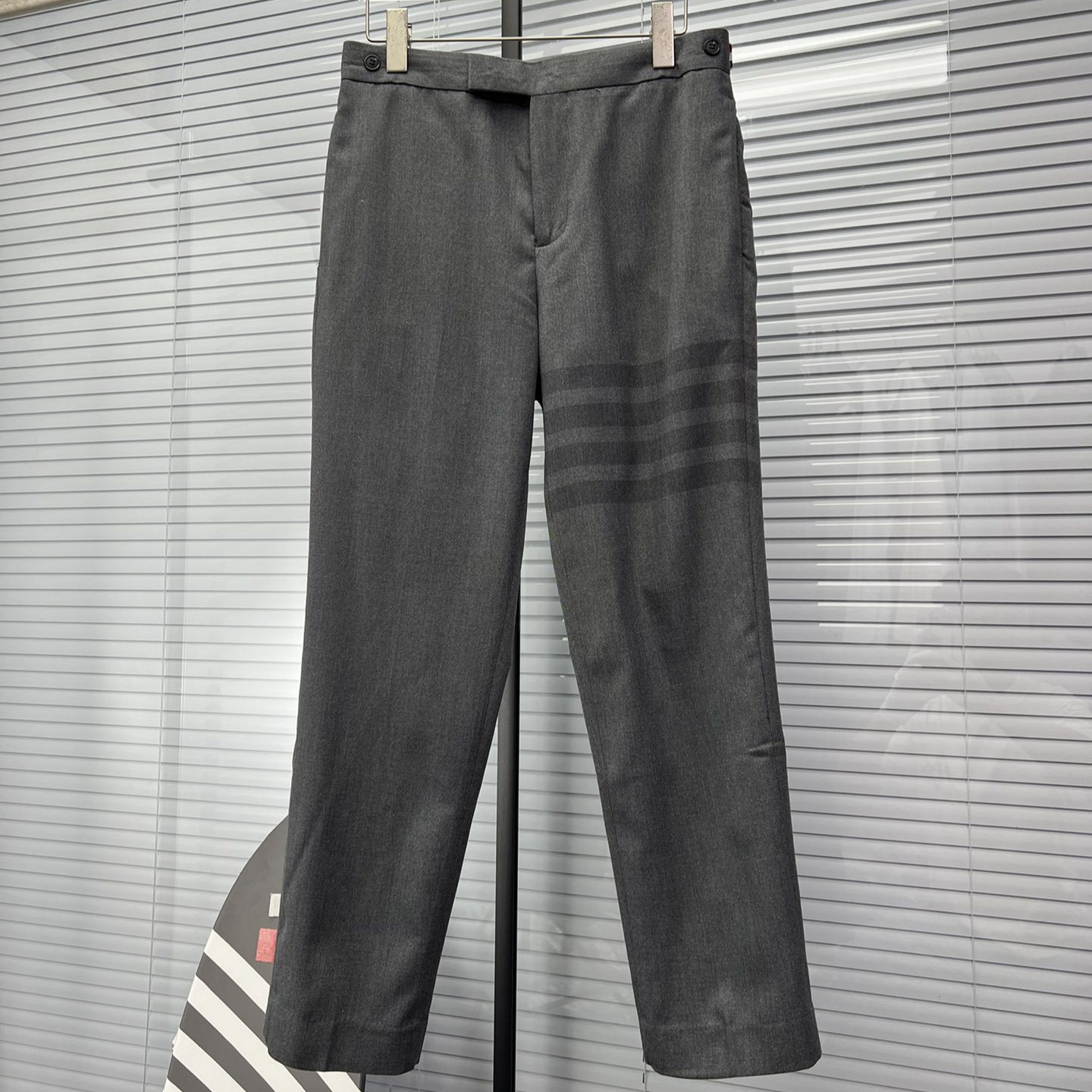 회색 바지 사이즈 30-38