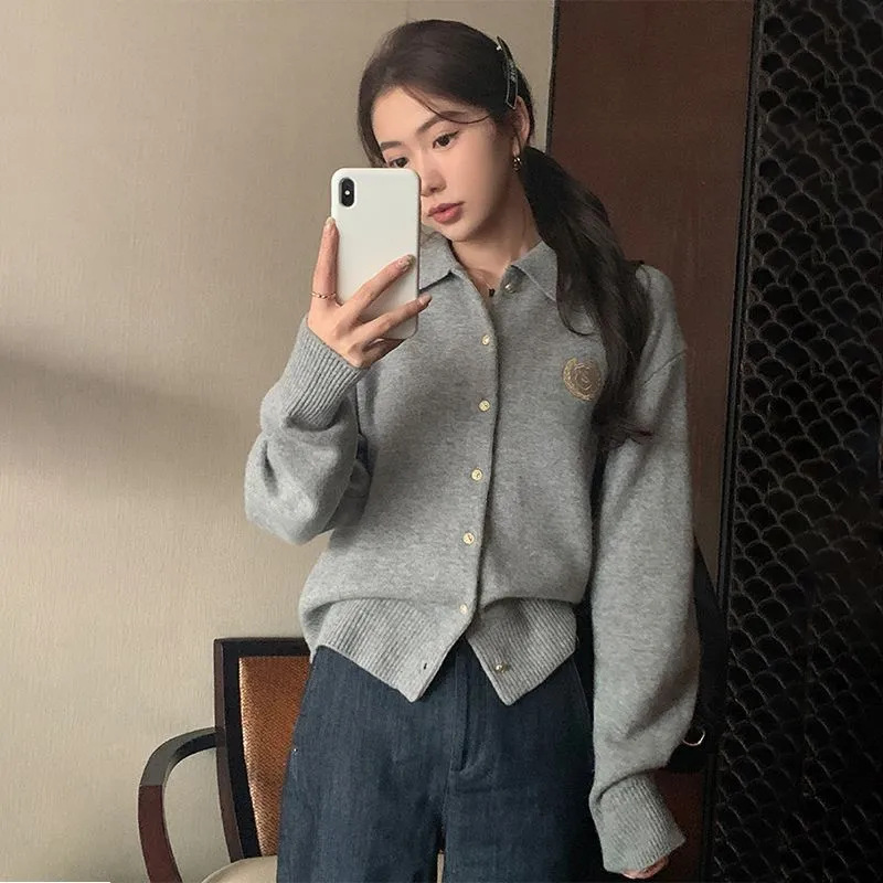 Academy-Style Embroidered Polo Lapel Sweater Jacket, Autumn and Winter Vintage Lazy Loose Outerwear, High-End Knitted Cardigan