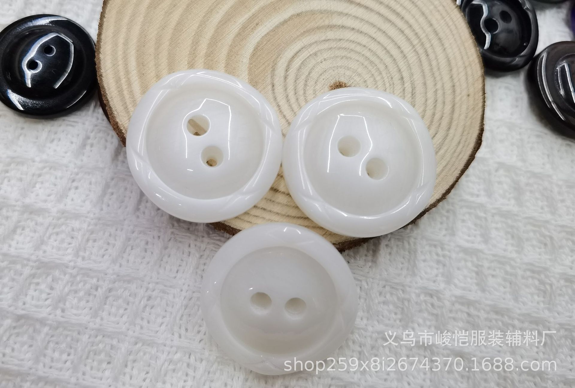 fb3640de2bd8cda4a329f5e8557326