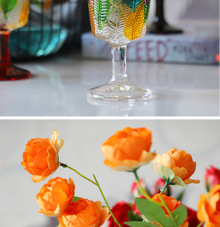 Title 2, Vintage Rotweinglas mit hohem Fuß, handbemalt m...