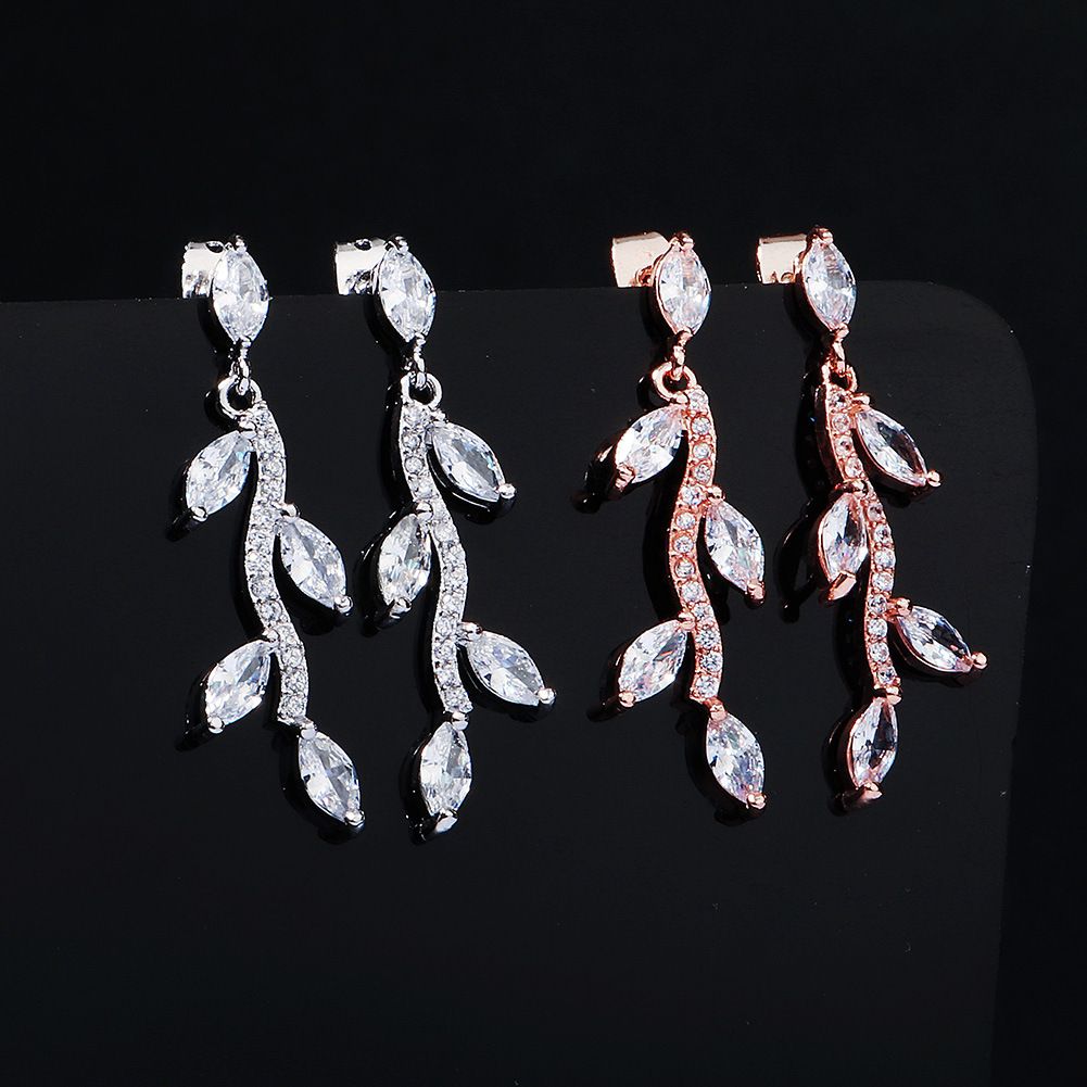 Fashion Long Leaf Zircon Earrings display picture 7