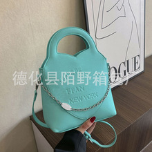 2025新款跨境简约托特包手提包女新款潮春夏流行感时尚爱心斜挎包