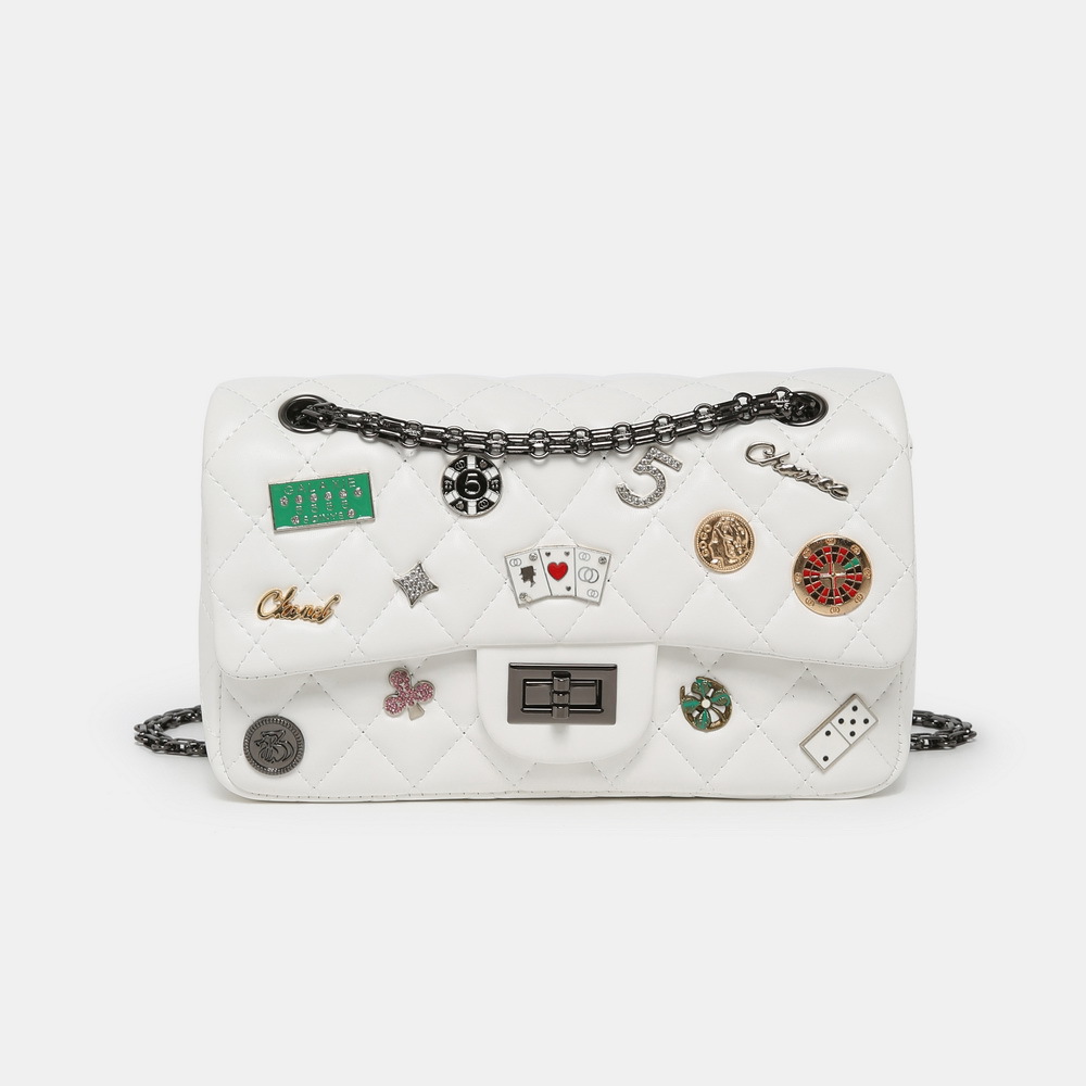 Bolso pequeño con cadena de diamantes para mujer, bandolera de hombro con insignia de letra personalizada a la moda, estilo fragancia, primavera 2025