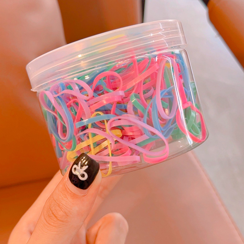 두꺼워진 대형 봄색 약 300