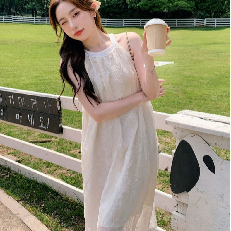 Papaya Milk Summer Women's Clothing New French Sleeveless Strap Dress High-end Elegant Slimming Long Dress Trendy Papaya Milk Summer Women's Clothing New French Sleeveless Strap Dress High-end Elegant Slimming Long Dress Trendy