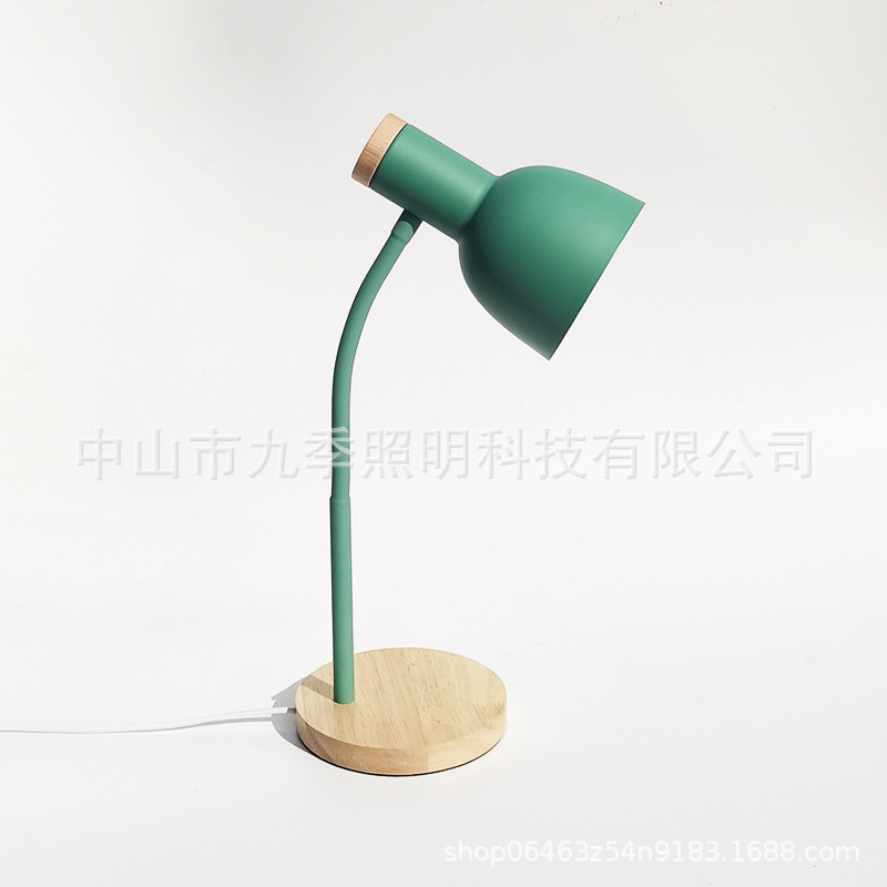 Lámpara de escritorio LED nórdica, protección ocular, luz cálida para estudio, dormitorio o lectura