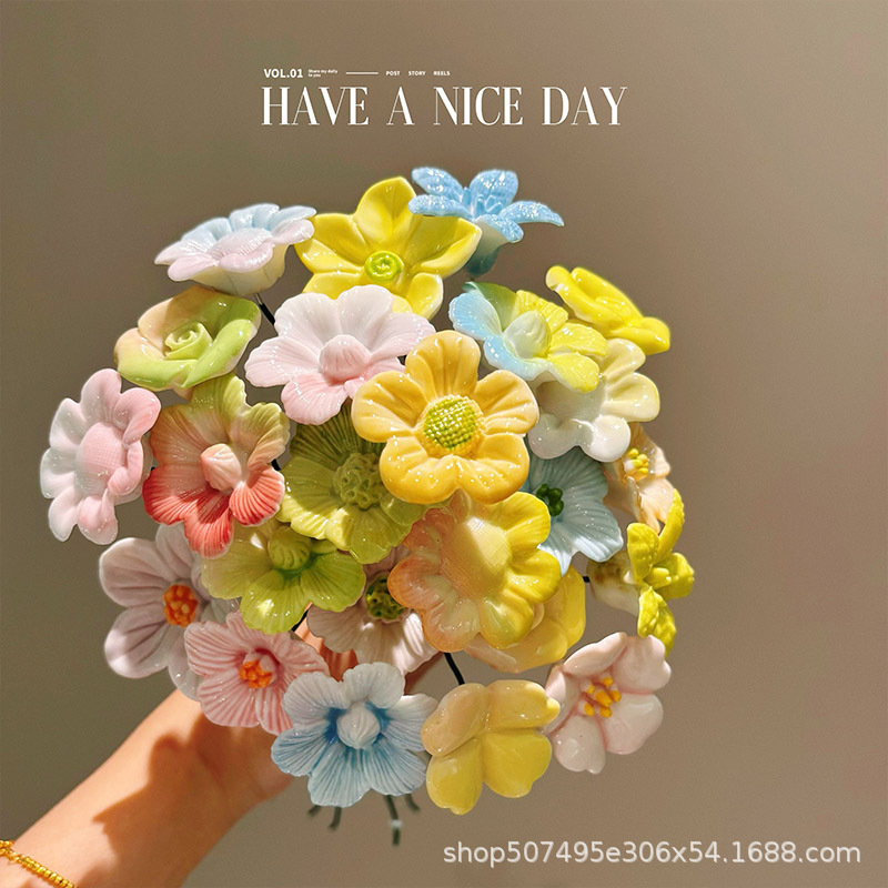 Jingdezhen Ceramic Flowers, Ceramic Eternal Flowers, Ceramic Flowers, Simulated Flower Bouquets, Hand-Painted Ceramic Flower Art, Foreign Trade Wholesale Jingdezhen Ceramic Flowers, Ceramic Eternal Flowers, Ceramic Flowers, Simulated Flower Bouquets, Hand-Painted Ceramic Flower Art, Foreign Trade Wholesale