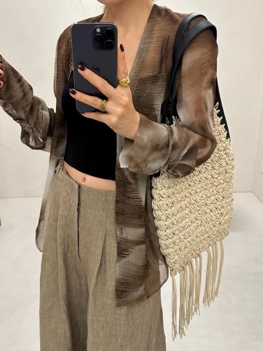 La nuova borsa intrecciata della celebrità di Internet Mona è alla moda, versatile, intrecciata in corda, borsa con nappe, design di nicchia, contrasto_voghion.com