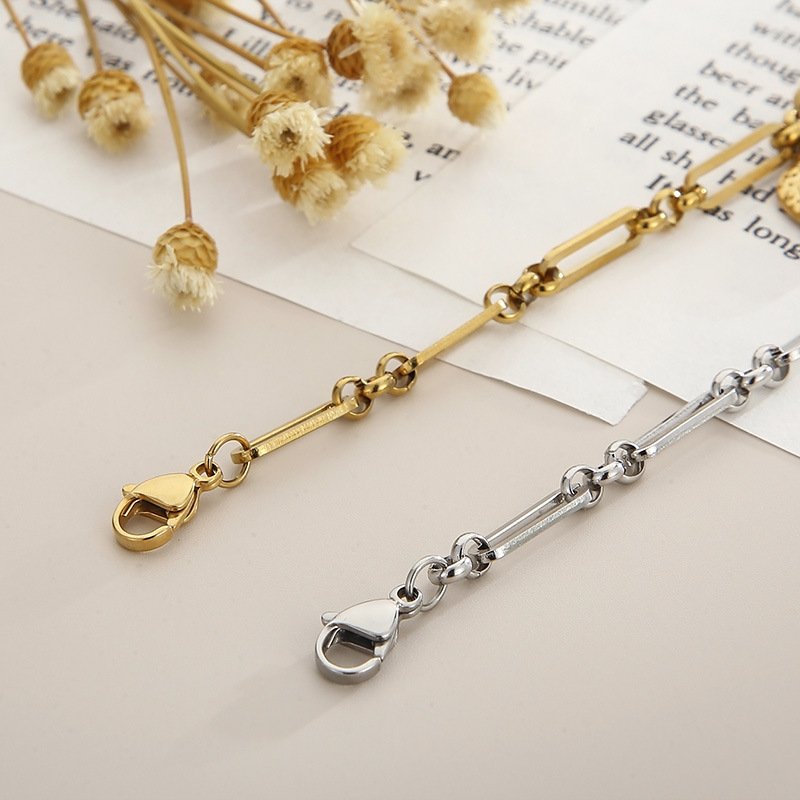 Women'S Gender Elegant Style Elegant Heart Shape Titanium Steel Plating Bracelets