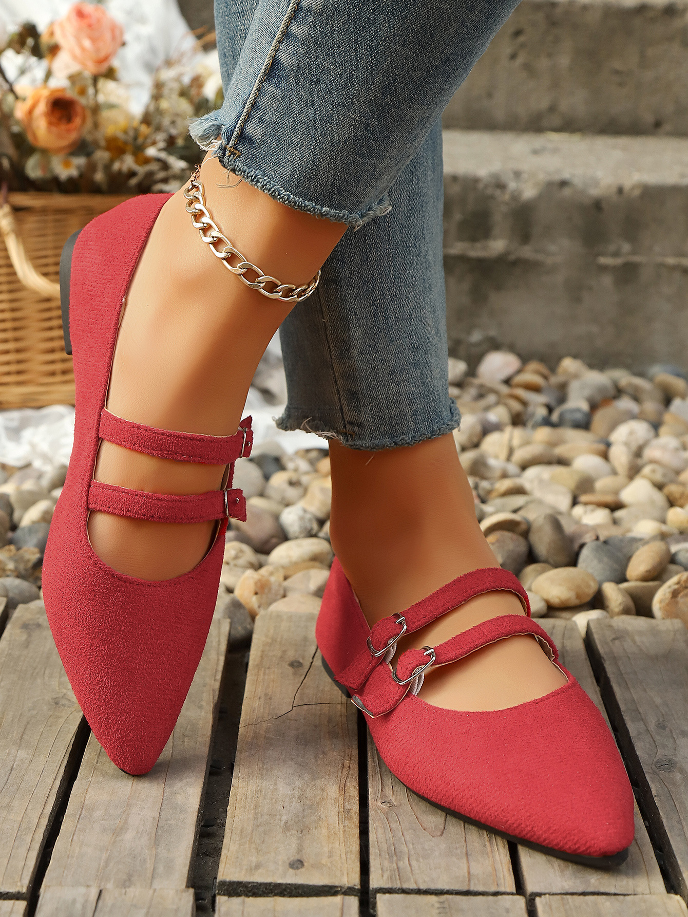 Leopard Print Suede Slip-on Shoes Pointed Toe Flats For Women_voghion.com
