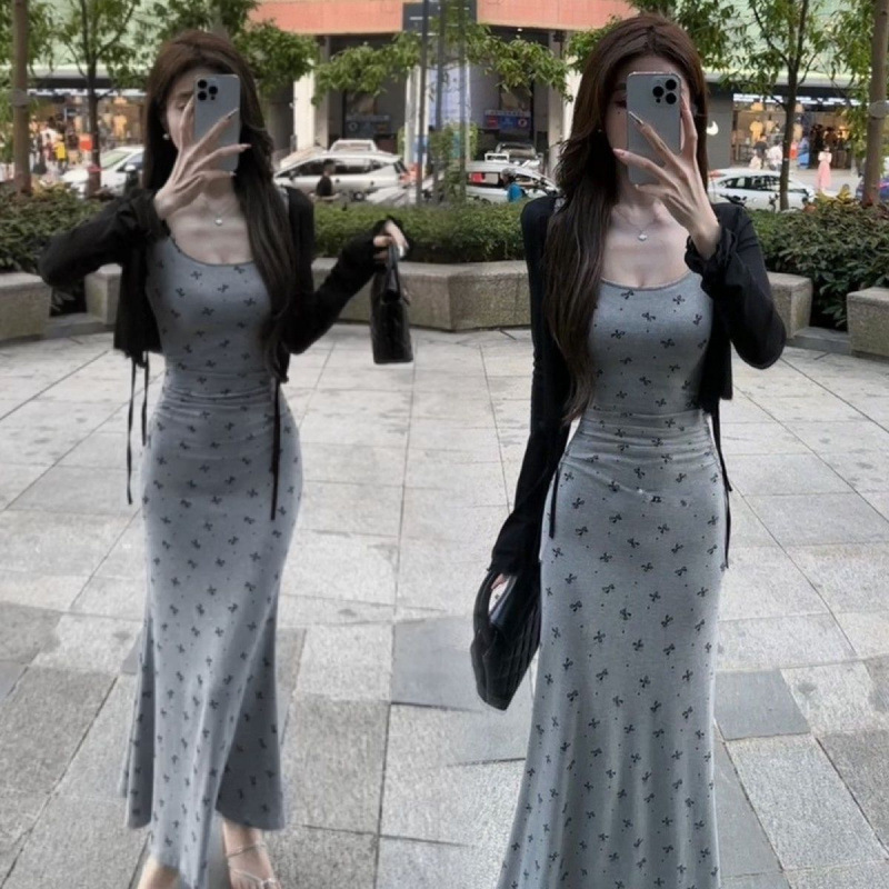 Pure Desire Style Knitted Sun-Protective Cardigan and Camisole Dress Set for Women, New Summer Model with a High-End Feel, Slimming Fishtail Long Dress