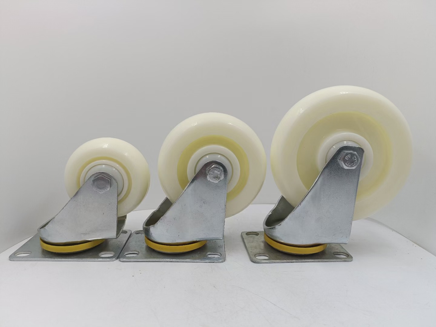 4a98d038530ed89a00b88deaba0dda