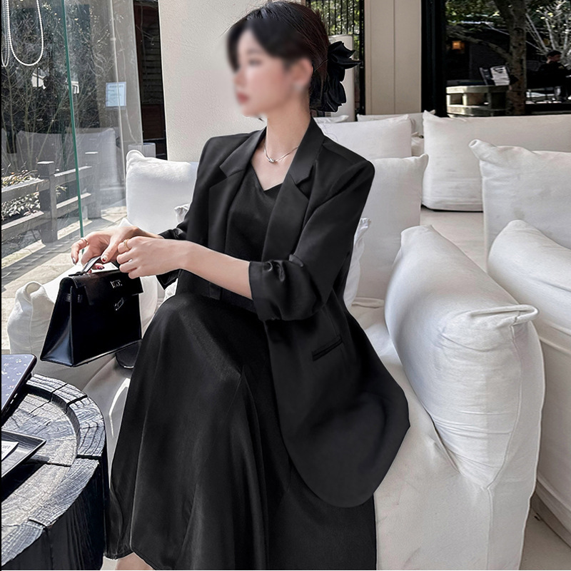 Xz110C Plus-Size Women's Thin Suit Satin Sun Protection Jacket with Elastic Three-Quarter Sleeves for Chubby Women Xz110C Plus-Size Women's Thin Suit Satin Sun Protection Jacket with Elastic Three-Quarter Sleeves for Chubby Women