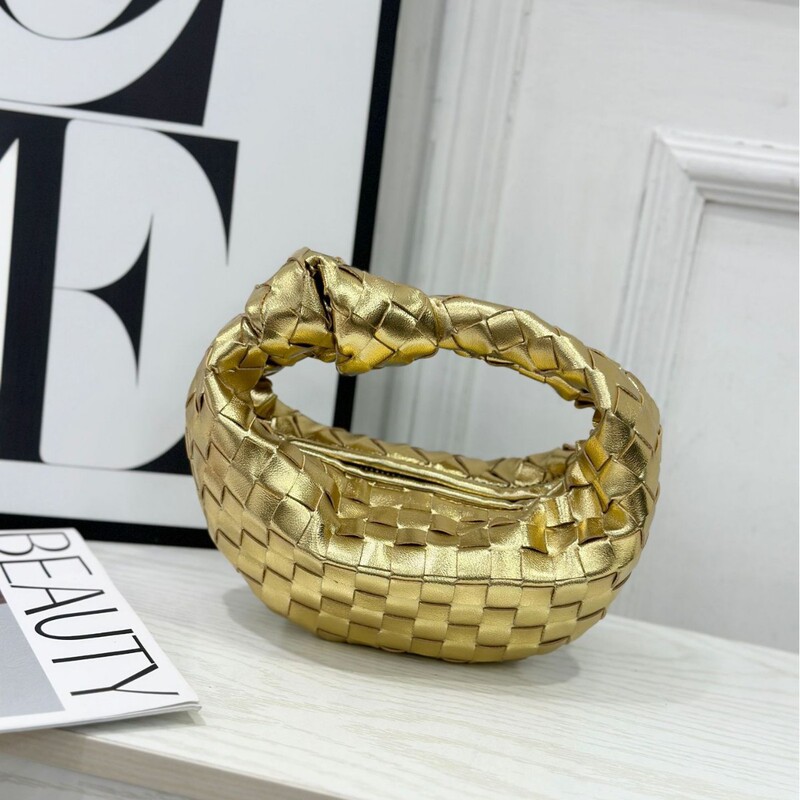Bv Cross-Border Women's Bag 2025 Woven Horn Cloud Bag Dumpling Bag Fashionable One-Shoulder Cross-Body Clutch Bag Women's New Style