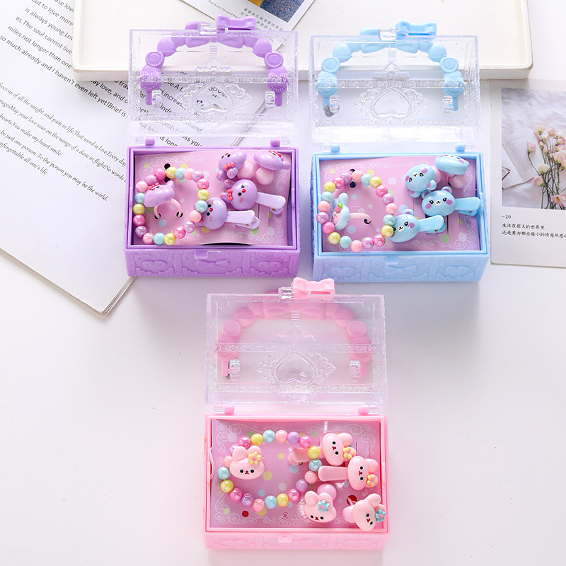 子供のかわいいアクセサリーのブレスレットのネックレスの皮筋の組み合わせのセットのプレゼントの箱の女の子の赤ちゃんの贈り物のアクセサリーの収納箱
