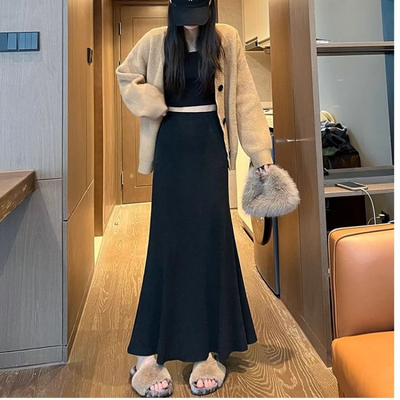 黑色鱼尾裙女秋冬季长裙百搭气质a字包臀显瘦针织半身裙中长款裙|undefined