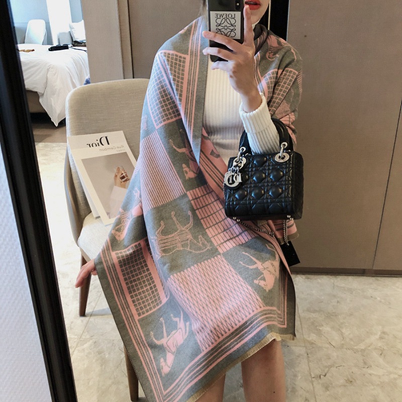 캐리지 핑크 그레이