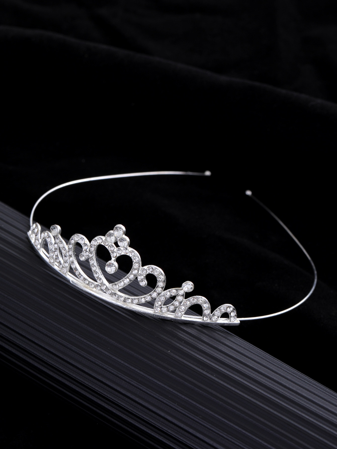 Nueva princesa de diamante para niños corona de aleación banda de pelo niñas danza estereoscópica bebé cumpleaños diamante adornamiento para el pelo