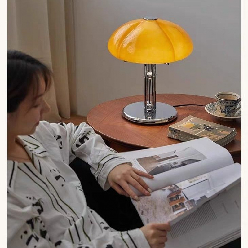 中古韓国バウハウス寝室キノコテーブルランプハイエンド充電ベッドサイドデザイナーカボチャテーブルランプルーム卸売|undefined