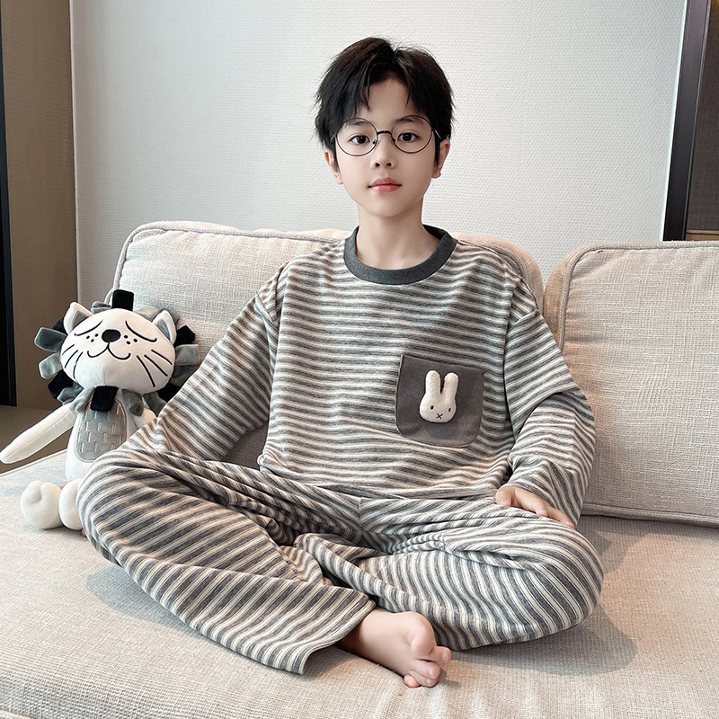 Children's Clothing Boys' Winter Pajamas Autumn and Winter 2026 New Style Big Kids' Loungewear Long-Sleeved Teenagers' Winter Style Wholesale