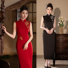 Red long-sleeve embroidered cheongsam, 2025 spring new fashion improved traditional Chinese casual wear cheongsam