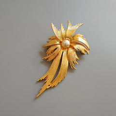 黃銅電鍍真金青島飾品中古胸針復古風格氣質小眾精緻小眾珍珠胸花