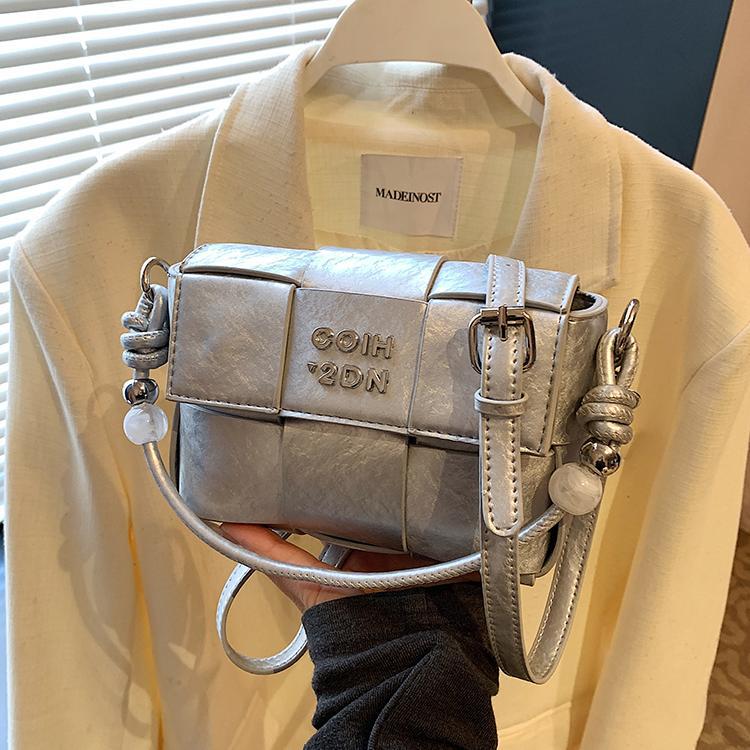 Nicho de tejido bolso mujer 2025 nueva moda versátil bolso de hombro de moda textura retro bolso cuadrado