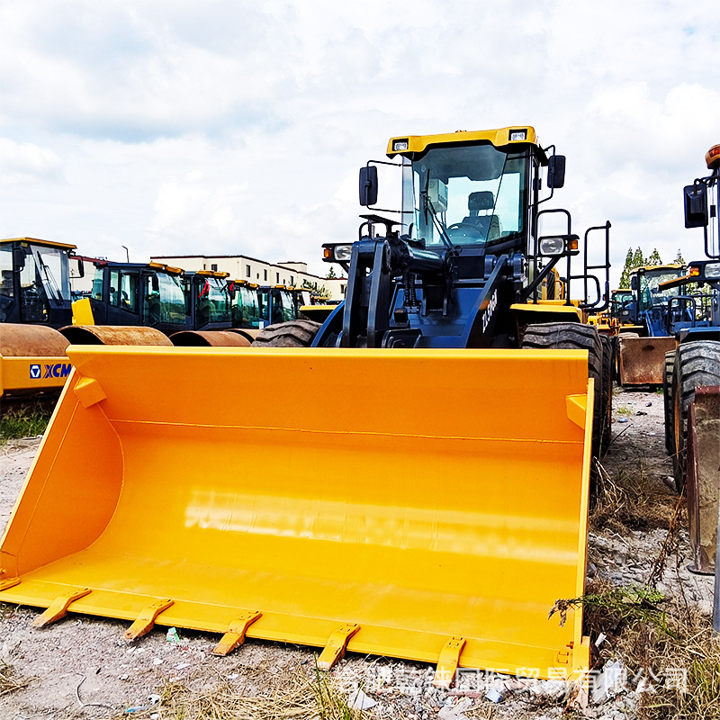 Exportación de comercio exterior excavadora XCMG 50GN cargador Katliugong 856 excavadora carretilla elevadora de ingeniería transfronteriza