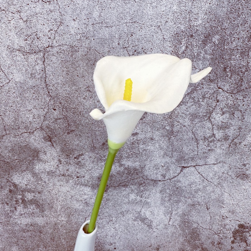 Flor artificial pu mini Calla Lily boda fotografía decoración del hogar mano-sensación flor falsa flor transfronteriza fábrica al por mayor
