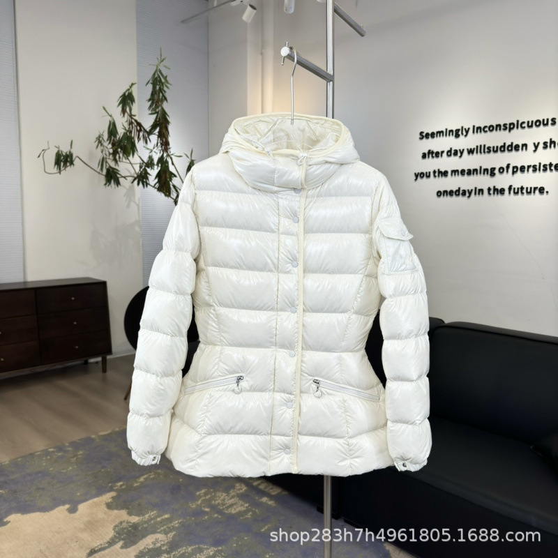 Qadın nazik puffer aşağı gödəkçə, beli bağlanan model