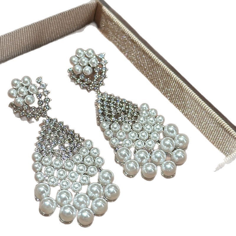 Silver Needle Drop Earrings With Pearls And Diamonds Vintage_voghion.com