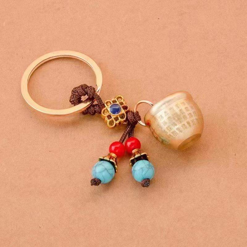 Puesto de venta caliente en lugares escénicos Cinco emperadores dinero latón llavero de coche calabaza de cobre joyería colgante regalo de evento