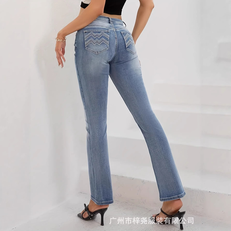 Vintage Women's Mid-Waist Slim Flared Jeans Women's Sexy Curve Jeans Fashion Embroidery Design