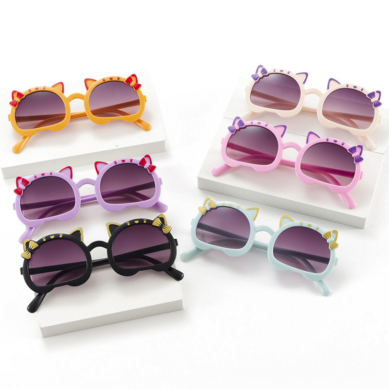 Children's fashionable sunglasses with bow
