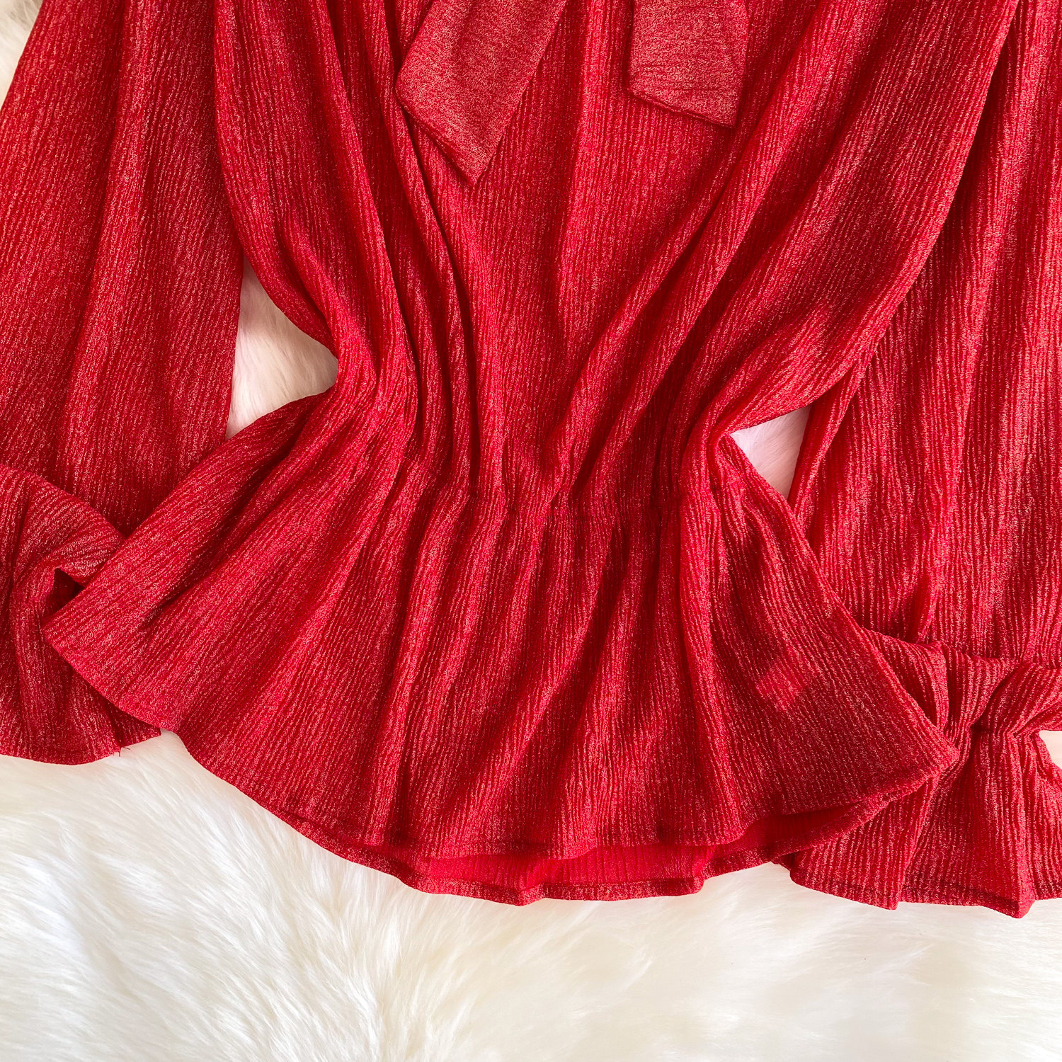 Camicia donna con scollo a v e maniche a lanterna per ufficio_voghion.com