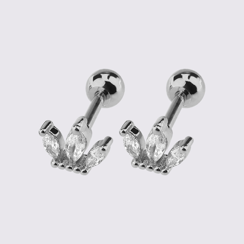 Pendientes de circonita de sol pequeño de venta caliente en Europa y América Pendientes de cobre de amor Personalidad simple Pendientes de circonita de moda geométrica en forma de corazón