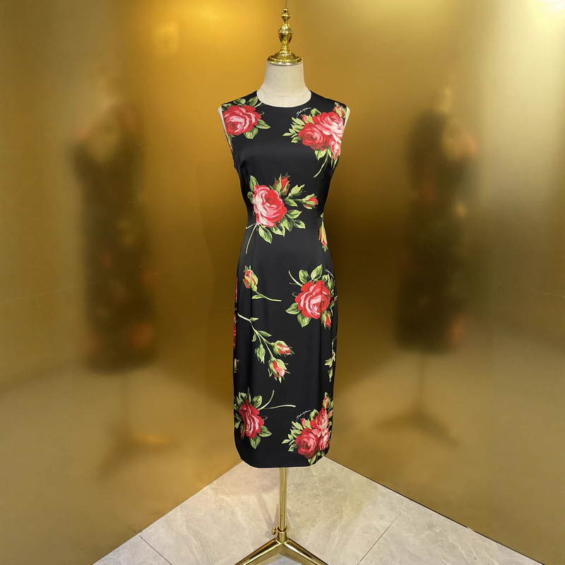 High-End Fashion Black Rose-Patterned 19 Momme Silk Double Crepe Sleeveless Silk Dress for Women, Elegant and Stylish Outfit High-End Fashion Black Rose-Patterned 19 Momme Silk Double Crepe Sleeveless Silk Dress for Women, Elegant and Stylish Outfit