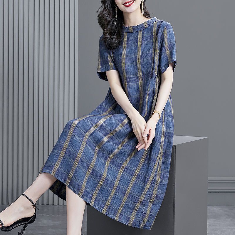 Fashion New Cotton Linen Plaid Dress High-end Women's Summer 2023 New Large Size Mother Elegant Skirt Fashion New Cotton Linen Plaid Dress High-end Women's Summer 2023 New Large Size Mother Elegant Skirt